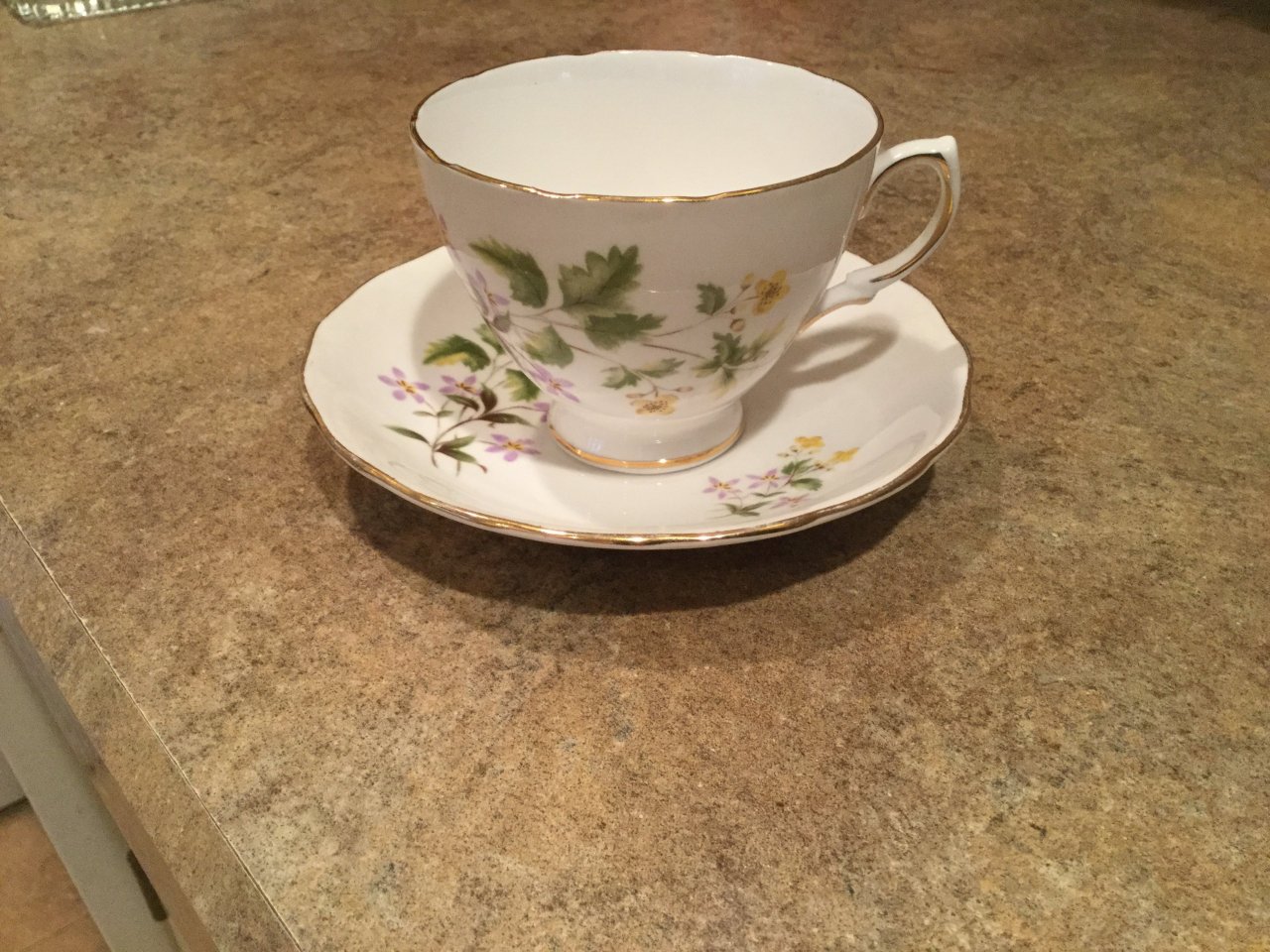 I Have A Tea Cup And Saucer: Crown Royal, Bone China, England H 46 9