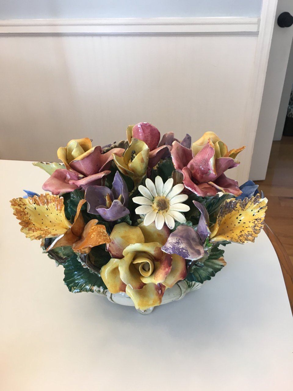 Capodimonte Flower Centerpiece | Artifact Collectors