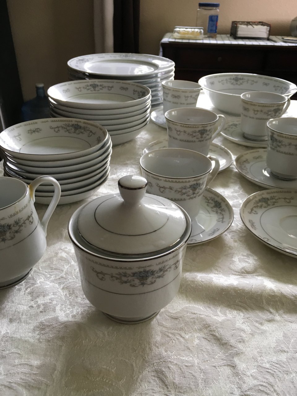 Fine Porcelain China Diane Japan Artifact Collectors