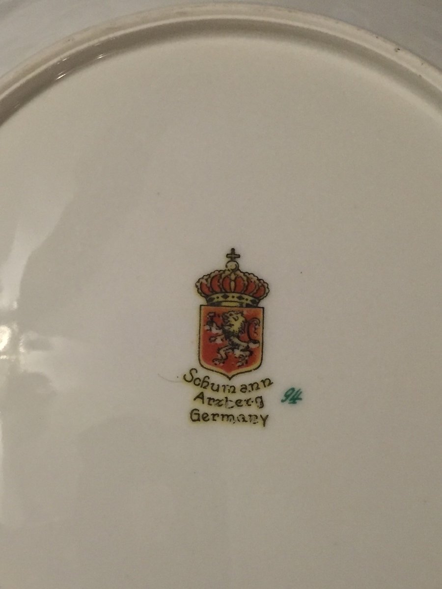 I Have A China Plate With The 1955 Crest Mark And Words Schumann