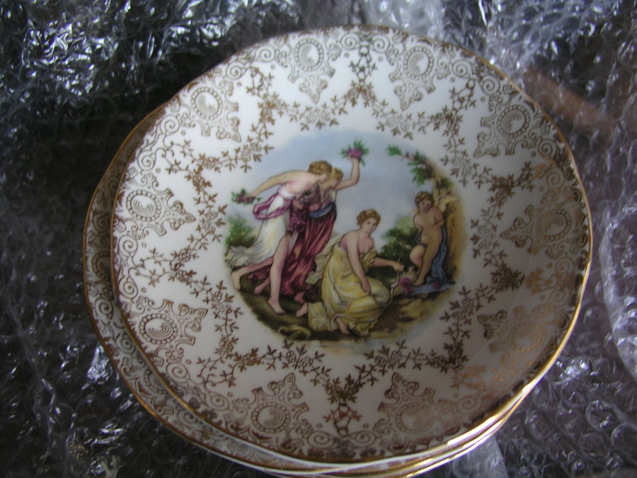 Imperial Bone China 22 Kt Gold Artifact Collectors