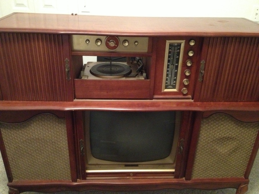 Hi I Have A 1952 Curtis Mathes 3 In 1 Tv Combo It's All Original And