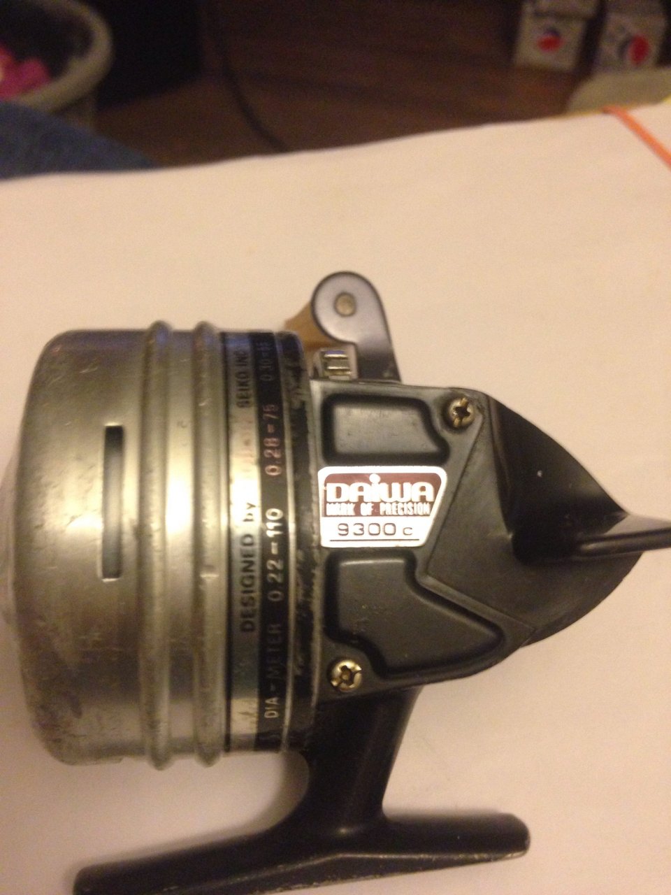 Daiwa 7290 classic spin fishing reel how to take apart and service 