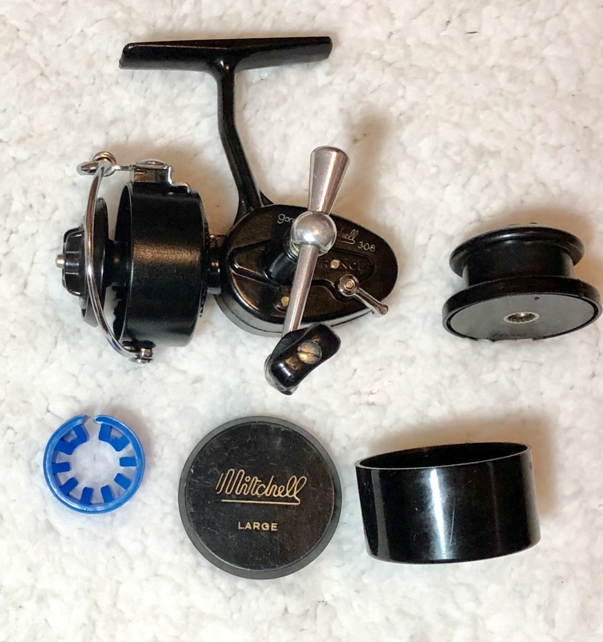 Read Details about   Garcia Mitchell 3000 Spinning Fishing Reel 1:4.4 Ratio 
