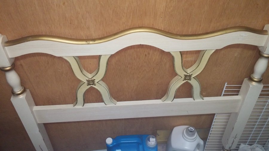 I Believe My Bedroom Set Is A Dixie White French Provincial