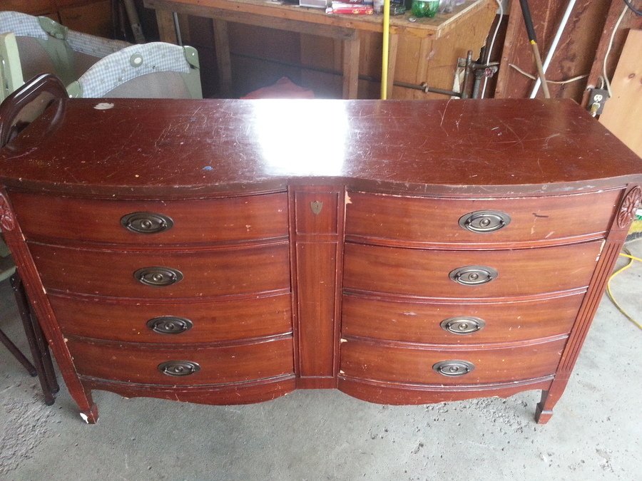 Antique Dixie 8 Drawer Dresser Or Buffet Wood Type And Value My
