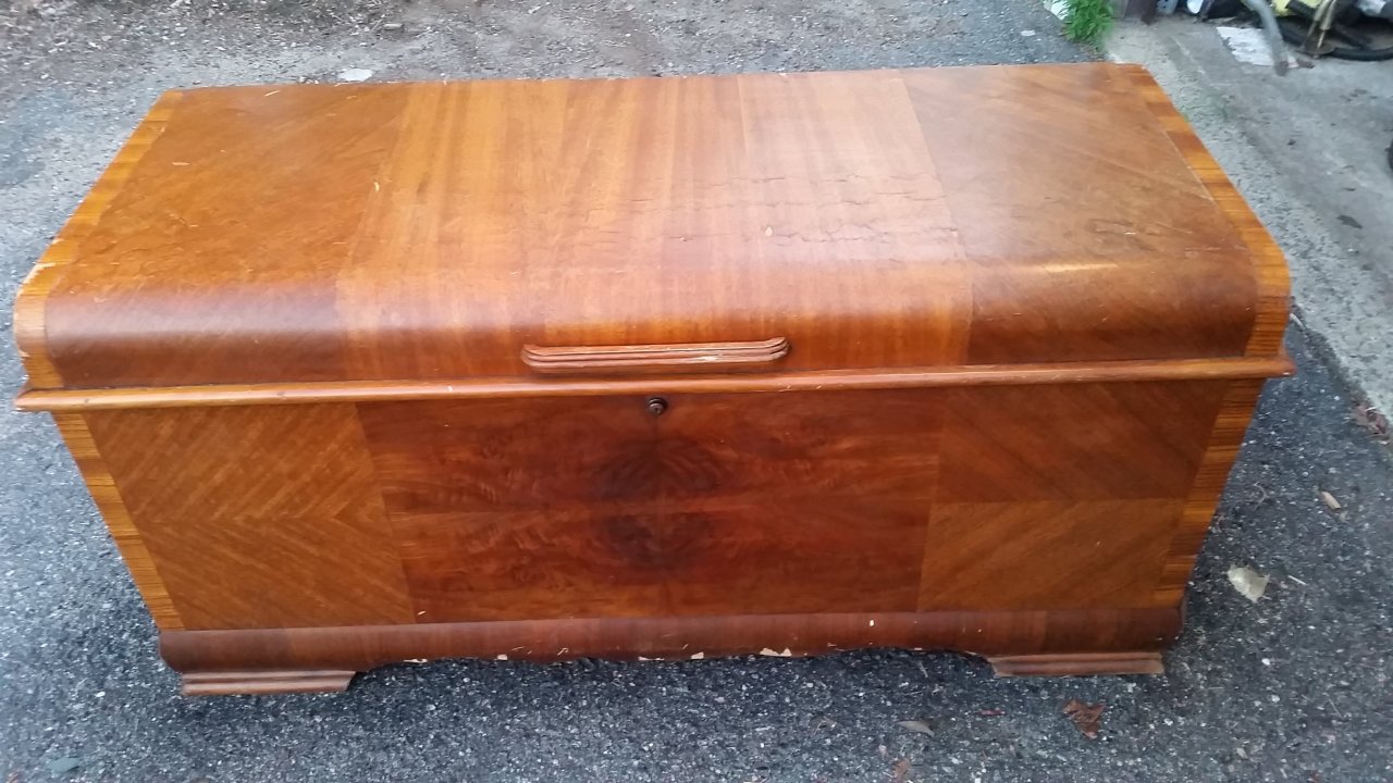 I Have A Lane Cedar Chest Serial Number 0740321 Style Number 2231