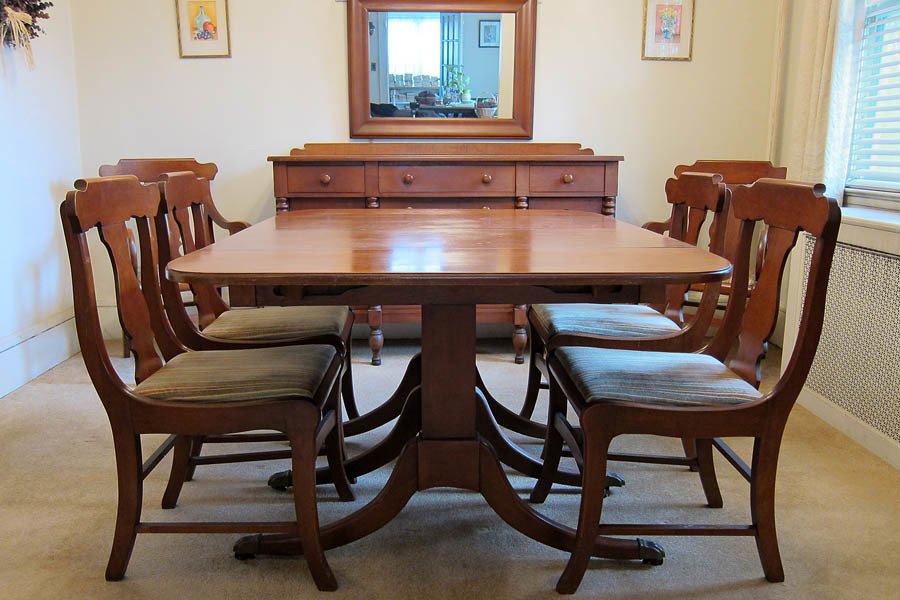 Early-mid 20th Century Macy&#39;s Dining Room Set | My Antique Furniture Collection