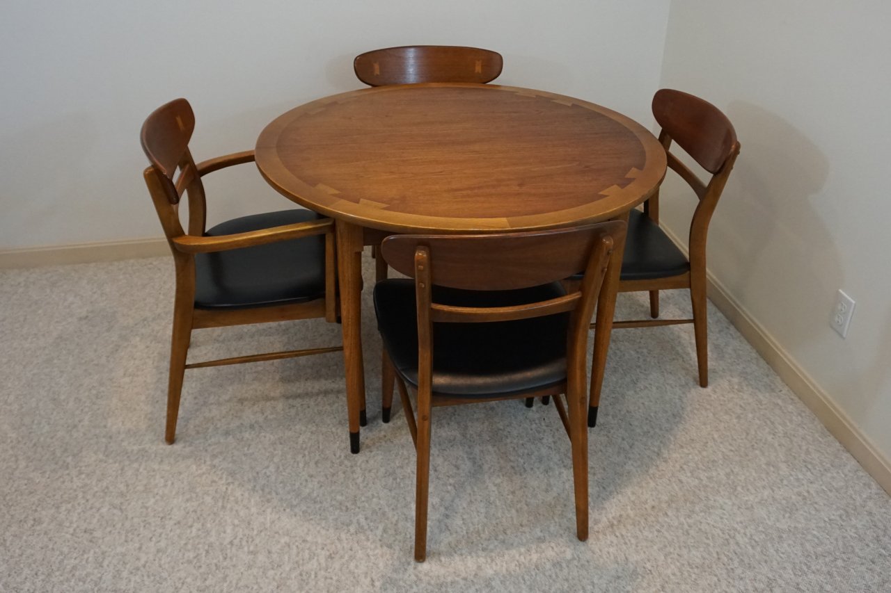 lane dining room table