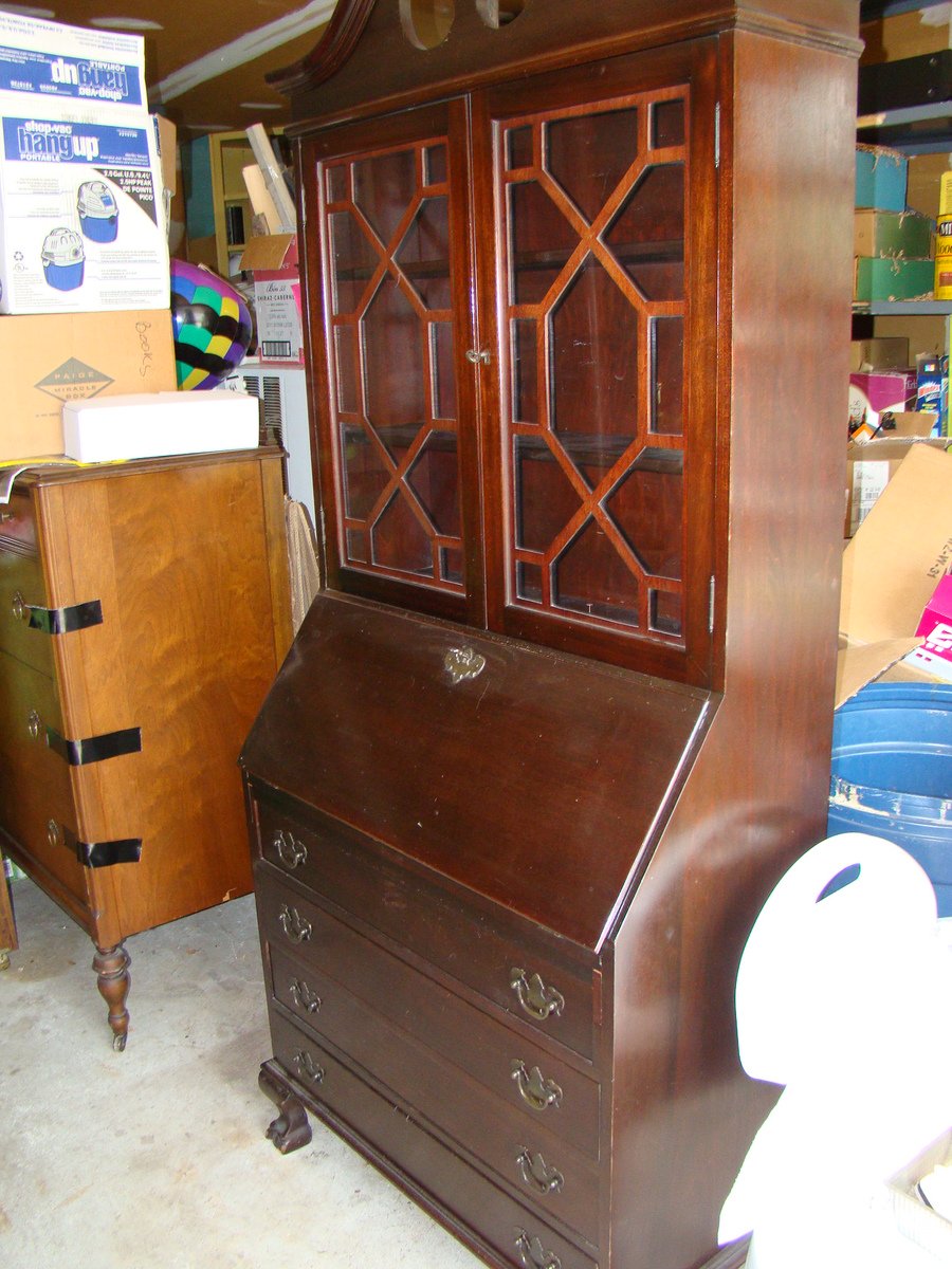 I Have My Grandmother S Antique Desk Mahogany Slant Front With
