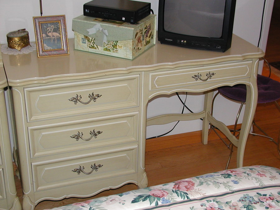 henry link bedroom furniture for sale