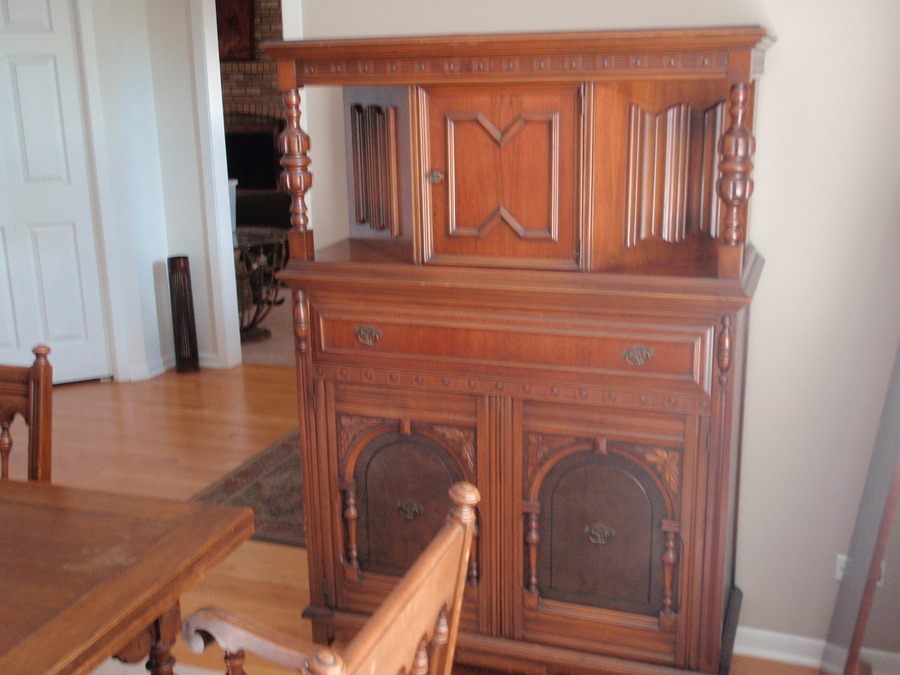 John M. Smyth Co. Dining Room Set - 6 Chairs, Table, China Cabinet And ...