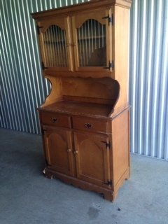 Ethan Allen Small Maple 2 Piece Hutch | My Antique Furniture Collection