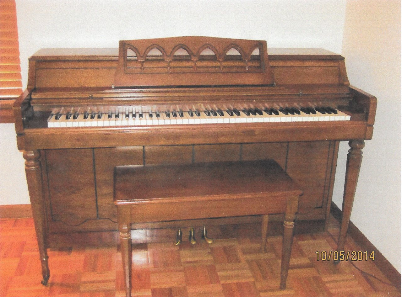 upright wurlitzer piano value