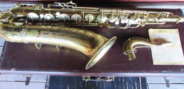 Conn 10M Artist tenor sax Naked Lady Face saxophone silver 