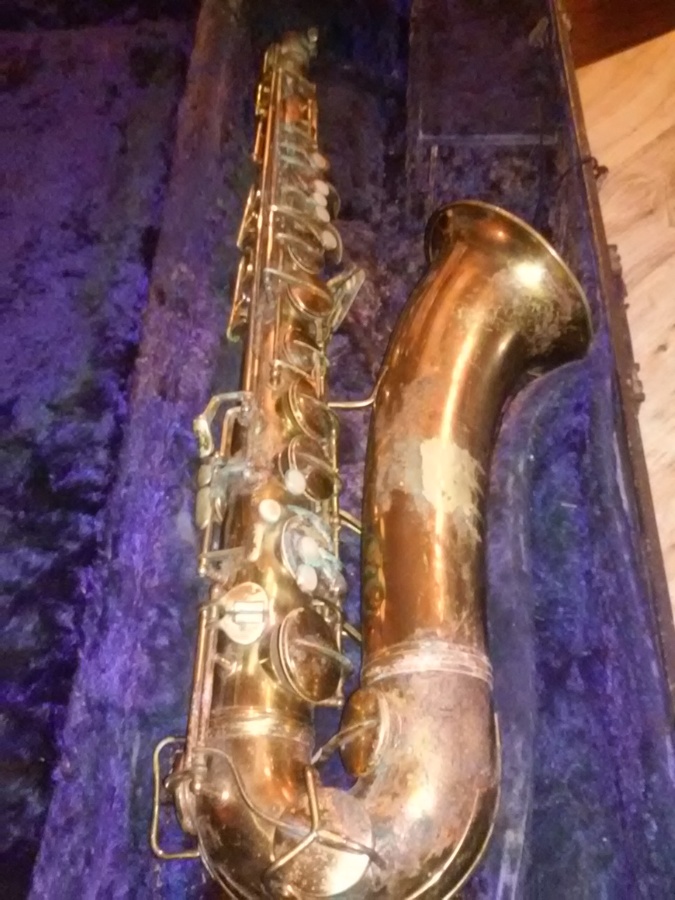 saxaphone saxophone