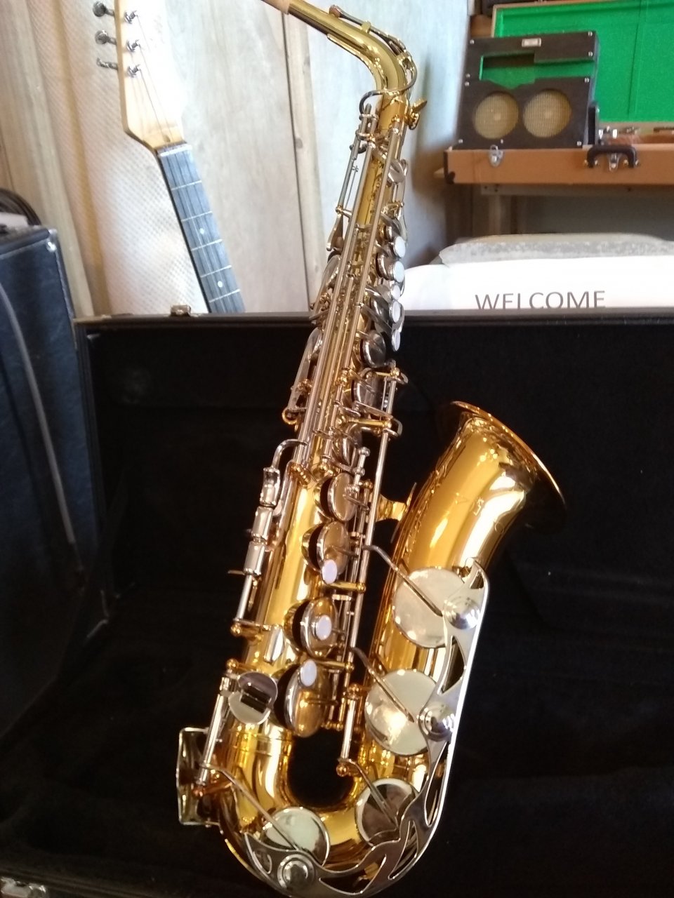 Vito V7131RK alto saxophone 