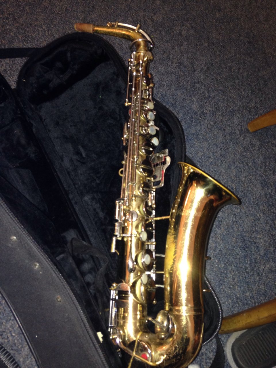 the buescher elkhart ind saxophone serial numbers